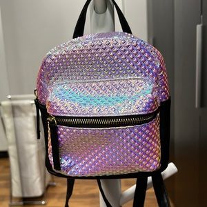 Forever 21 backpack never been uses